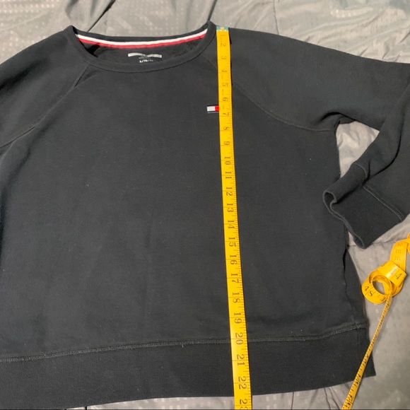 Tommy Hilfiger black sweatshirt men’s large FLAW - Picture 6 of 10